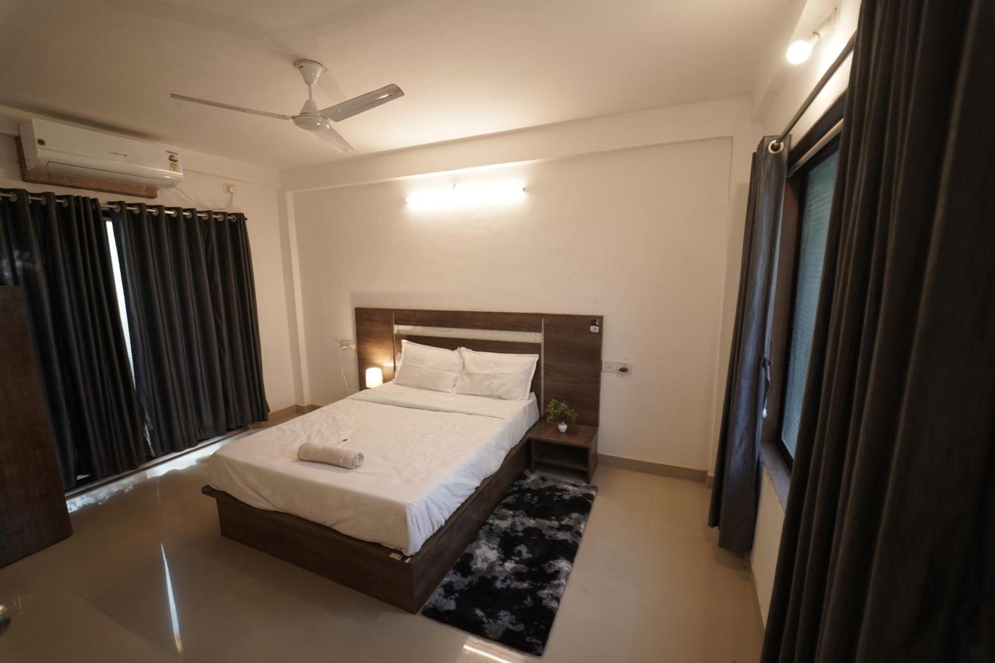 Villa Ananya Ac Luxury Ll 3bhk Ll Private Ll With Swimming Pool Ll Lonavala