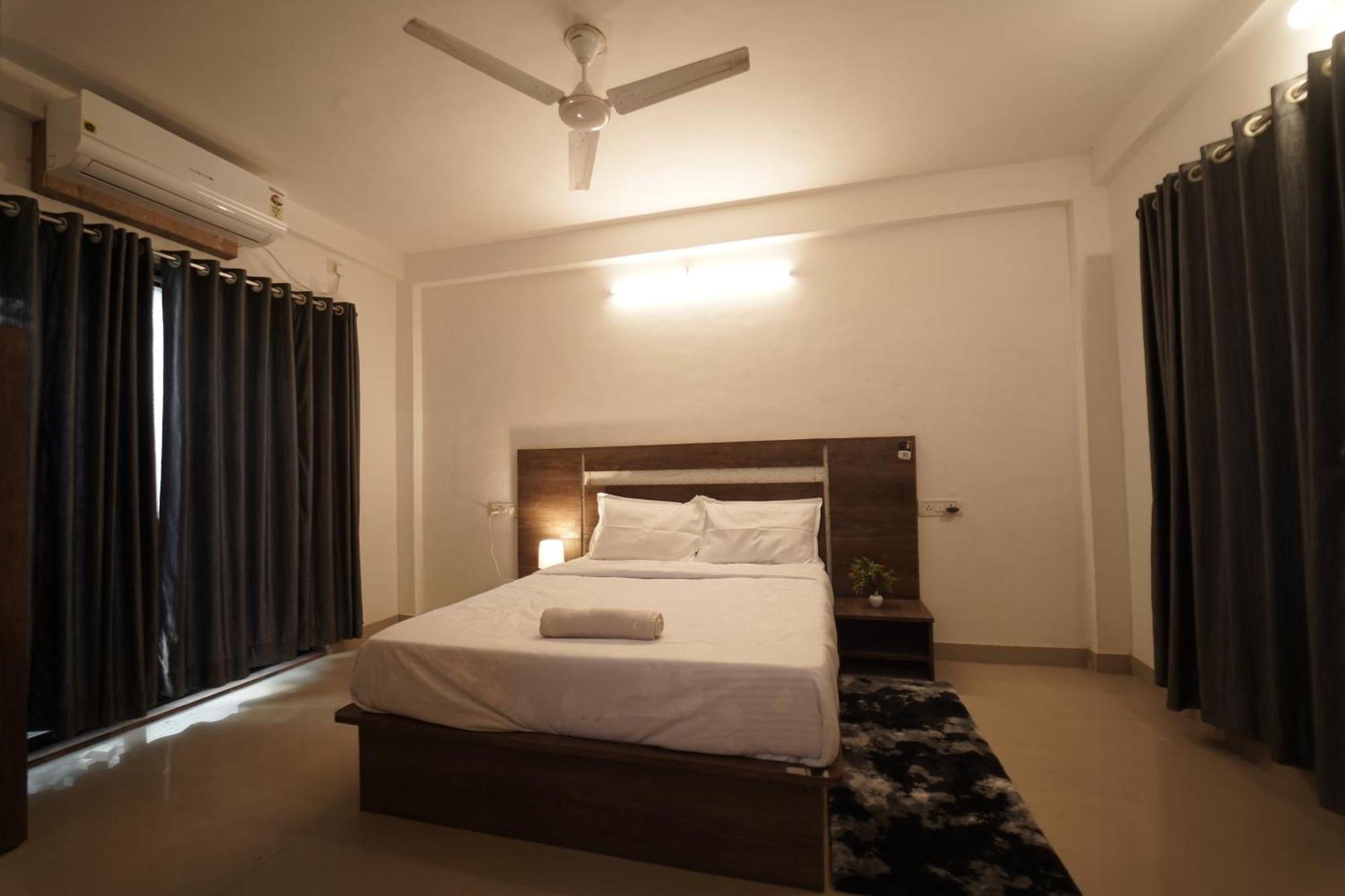 Ananya Ac Luxury Ll 3bhk Ll Private Ll With Swimming Pool Ll Lonavala